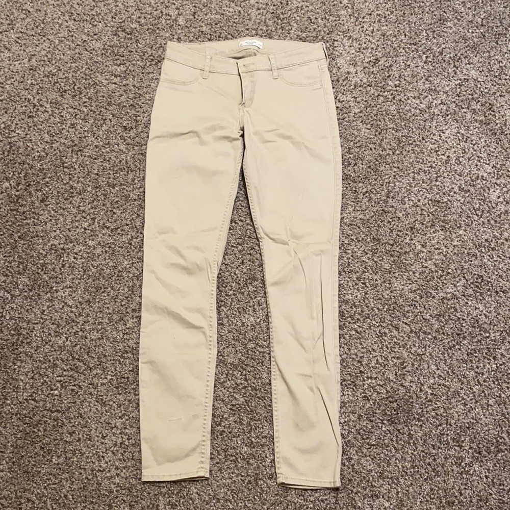 Abercrombie & Fitch Tan Skinny Jeans - Size 2